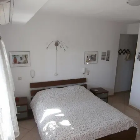 Villa Miriana Aliki Деревянный коттедж *